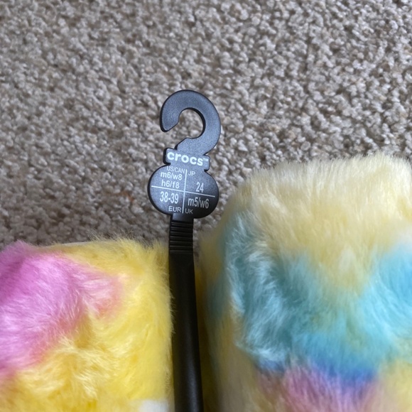 CROCS classic fur sure multicolored M 6 W 8 - Picture 2 of 13